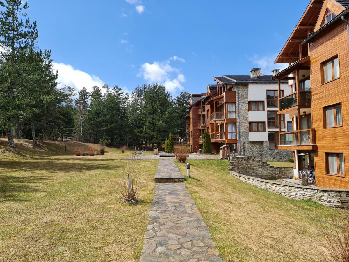 Pirin Golf Apartment Home With Private Garden Bansko Exterior foto